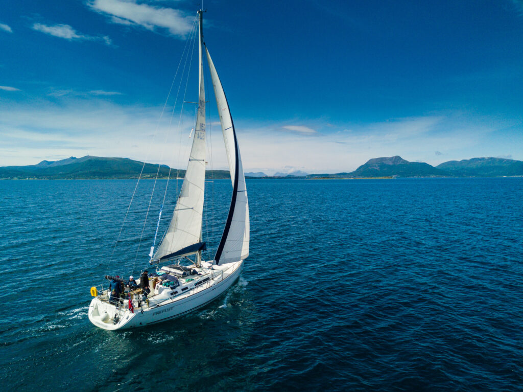 Sail and Drive - Wynajem jachtów | Szkolenia żeglarskie | Kursy
